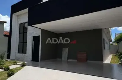 Casa Alto Padrão – Finsocial | Goiânia Casa de Rua com 3 Quarto(s) e 4 banheiro(s) à Venda, 168.00 por R$ 830000.00 no setor Vila Finsocial AD35788