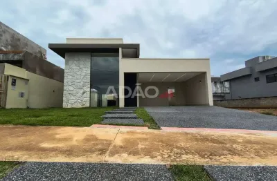 CASA TERREA PARQVILLE PINHEIROS  Casa em Condomínio com 3 Quarto(s) e 4 banheiro(s) à Venda, 154.06 por R$ 1350000.00 no setor Parqville Pinheiros VN35804