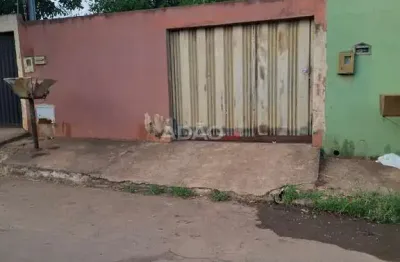 Ágio Casa Aeroporto Sul Casa de Rua com 2 Quarto(s) e 2 banheiro(s) à Venda, 77.00 por R$ 235000.00 no setor Setor Aeroporto Sul AU33982
