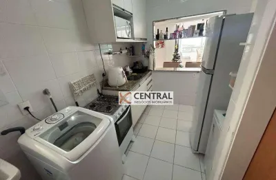 Apartamento com 3 dormitórios à venda, 72 m² por R$ 700.000,00 - Patamares - Salvador/BA