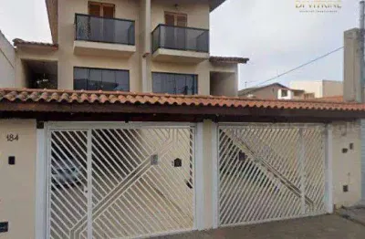 Casa assobradada, 250m², 3 dormitórios com 1 suíte, 1 sala para 2 ambientes, cozinha, sala de jantar, 3 banheiros e 2 vagas de garagem