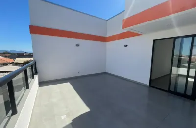 Cobertura vista mar e serra pronta para morar a poucos metros do mar