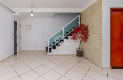 Casa com 3 quartos à venda na Rua Doutor Cristiano Altenfelder Silva, 161, Vila Carrão, São Paulo