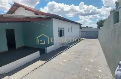 Casa com 3 quartos à venda no Jardim Guanabara, Goiânia 