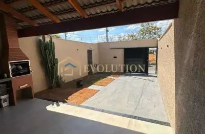 Casa com 2 quartos à venda na Rua Irmã Cibele de Aquino Sales, Residencial Monte Pascoal, Goiânia