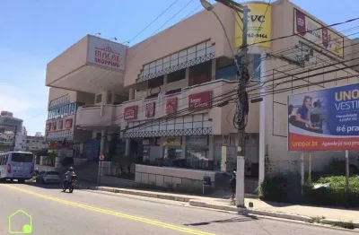 Prédio à venda na Avenida Rui Barbosa, 1725, Alto Cajueiros, Macaé