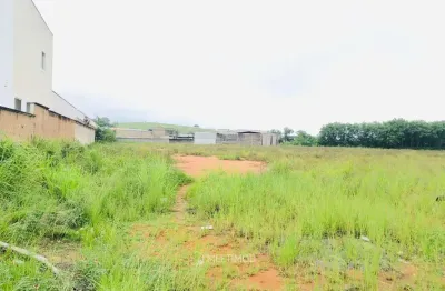 Terreno à venda na Avenida Lacerda Agostinho, 477, Virgem Santa, Macaé