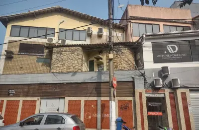 Sala comercial para alugar no Imbetiba, Macaé 