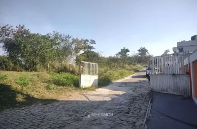 Terreno à venda no Granja dos Cavaleiros, Macaé 