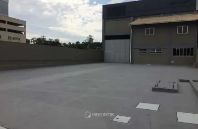Pavilhão/galpão industrial com 450m² de galpão e 1600m² de área de terreno