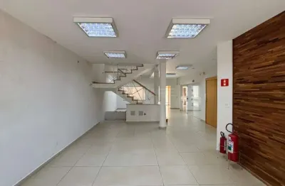 Prédio para alugar na Rua Julieta Macedo Pereira, Ribeirânia, Ribeirão Preto