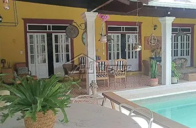 Casa ampla e mobiliada para locação ou venda no urbanova