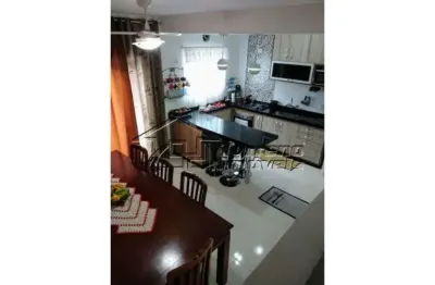 Excelente casa no jardim satélite com 3 dormitórios