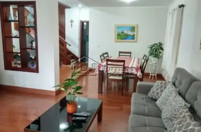 Casa com 5 quartos à venda na Avenida Andrômeda, Bosque dos Eucaliptos, São José dos Campos