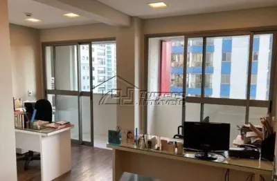 Sala comercial localizada em excelente prédio no jardim aquarius.