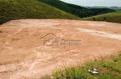 Terreno com 1.382m² em condomínio fechado em são josé dos campos
