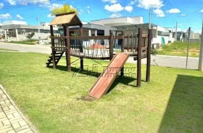 Ótima casa térrea 3 dorms com planejados em condomínio no bairro floresta