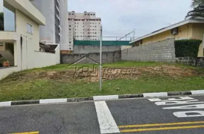Excelente terreno em condomínio fechado em jacareí - sp