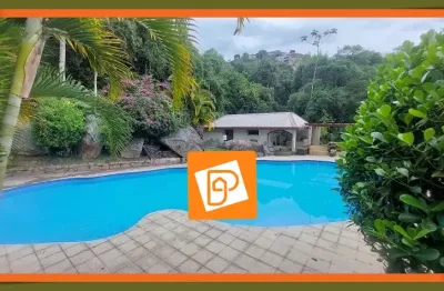 Apartamento garden com 4 quartos(1 suíte) + 3 vagas de garagem