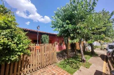 Casa para Venda em Holambra, Parque Residencial Girassóis de Holanda, 4 dormitórios, 4 suítes, 4 banheiros, 1 vaga