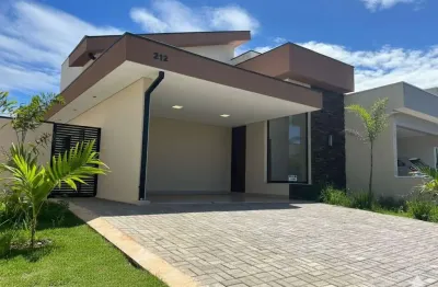 Casa em Condomínio para Venda em Holambra, Residencial Portal do Sol, 3 dormitórios, 1 suíte, 4 banheiros, 2 vagas