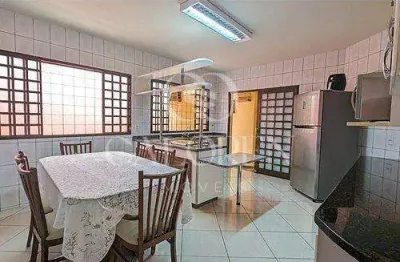 Casa com 4 quartos à venda na Rua Veneza, 328, Jardim Novo Horizonte, Maringá