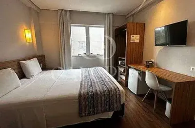 Flat com 1 quarto à venda na Avenida Doutor Vladimir Babkov, 565, Parque Industrial I, Maringá