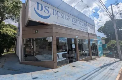 Barracão e casa comercial avenida alexandre rasgulaeff (aceita permuta)