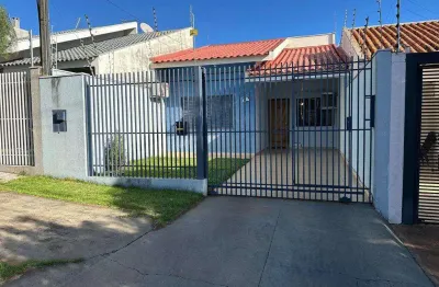 Casa com 2 quartos à venda na Rua Pioneiro Manoel Pereira Camacho Filho, 94, Jardim Fregadolli, Maringá