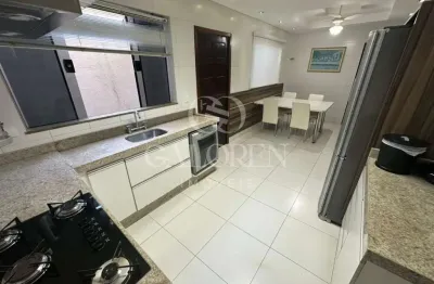 Casa Ampla à Venda na Zona 5 em Maringá – 473 m  Construídos e 4 Dormitórios