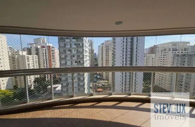 Apartamento alto padrão em Moema Pássaros em rua bem tranquila