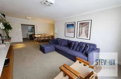 Apartamento em rua tranquila no Itaim com 3 dormitórios para venda