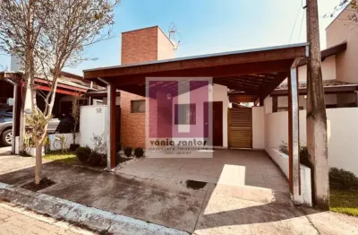 Linda casa térrea em condomínio fechado com área de lazer completa!