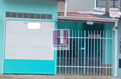 Casa com 3 quartos à venda no Jardim Sonia Maria, Taubaté 
