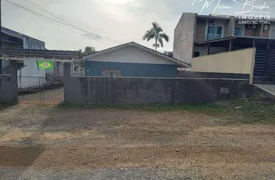 Casa com 3 quartos, petrópolis, joinville - r$ 280 mil, cod: 195