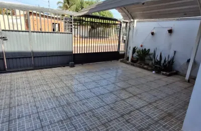 Casa com 4 quartos para alugar na Travessa Brasília, Areão, Cuiabá