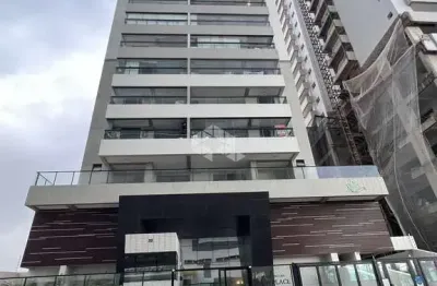 Apartamento 01 dorm. 01 vaga, prédio c/ piscina/jogos,  próximo à praia. maracanã, praia grande sp.