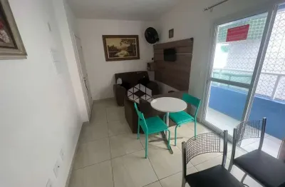 Apartamento mobiliado, mobiliado a uma quadra da praia na  aviação.