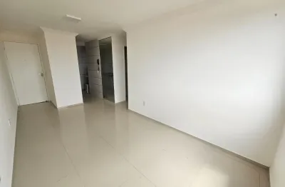 Apartamento com 2 quartos, 44m² ao lado do grand shopping  messejana, piso porcelanato e com excelente localização, r$250.000