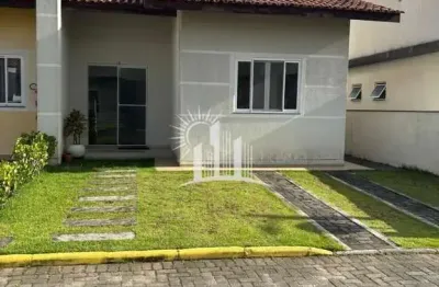 Casa em condomínio fechado com 3 quartos à venda na Rita (rua 2855), 200, Itacolomi, Balneário Piçarras por R$ 700.000