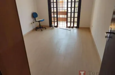 Casa com 5 quartos para alugar na Rua Germano Mehl, 278, Uberaba, Curitiba