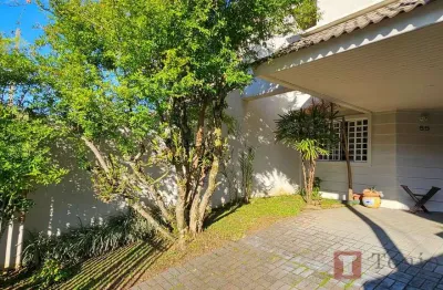 Sobrado à venda no pilarzinho, curitiba: 4 quartos, 160m², r$980mil