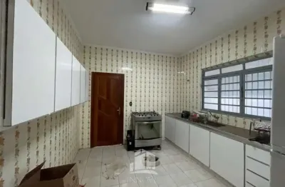 Casa com 3 quartos à venda no paraíso, araçatuba  por r$ 520.000