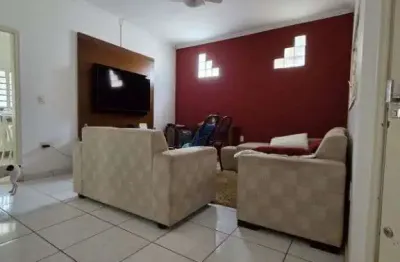 Casa com 2 quartos à venda no icaray, araçatuba  por r$ 795.000