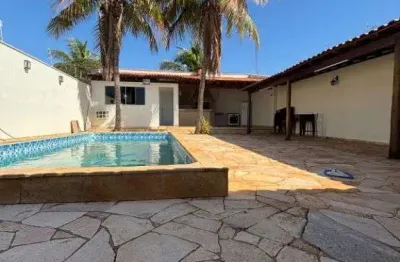 Casa com 3 quartos à venda no Jardim Brasil, Araçatuba 