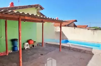 Casa com 2 quartos à venda no Conjunto Habitacional Elias Stefan, Araçatuba 