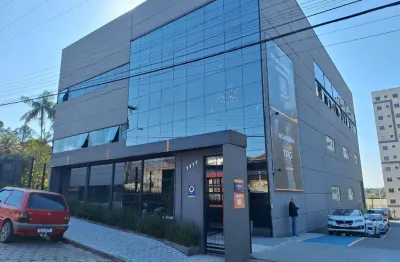 Sala comercial com 1 sala para alugar na Rua Bernardino José de Oliveira, Badenfurt, Blumenau