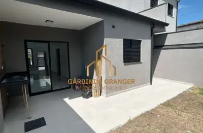 Casa com 3 quartos à venda na Rua Benedito Sérvulo Santana, 1010, Vila Lavínia, Mogi das Cruzes