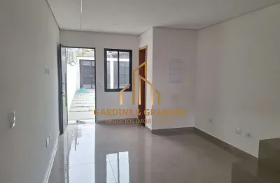 Casa com 2 quartos à venda na Rua Santa Úrsula, 70, Jardim Universo, Mogi das Cruzes