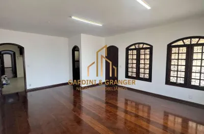 Casa assobradada à venda na vila oliveira em mogi das cruzes/sp